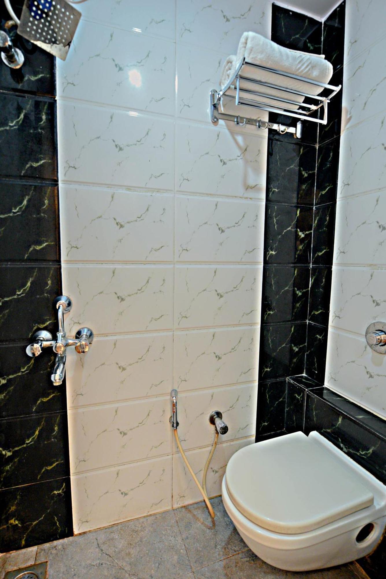 Lalsai Residency Andheri Mumbai Eksteriør bilde