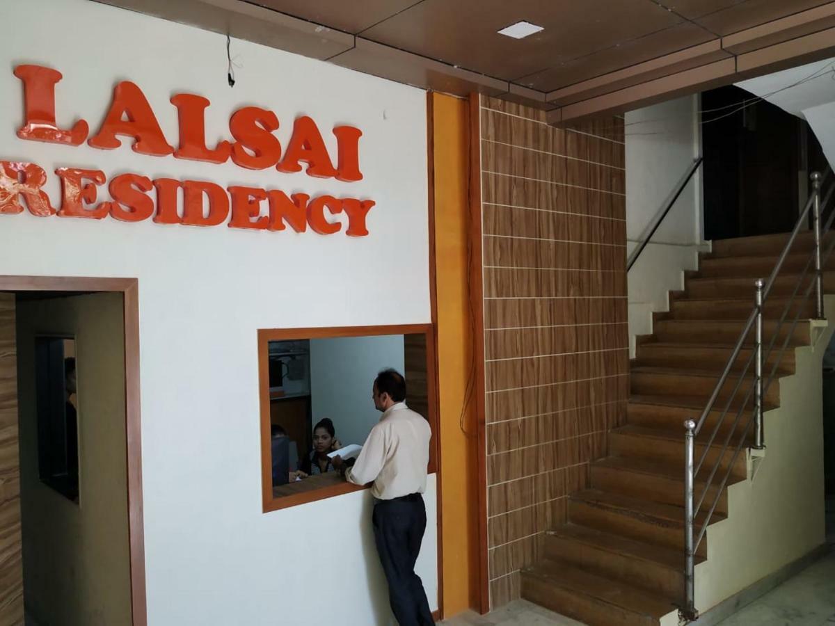 Lalsai Residency Andheri Mumbai Eksteriør bilde